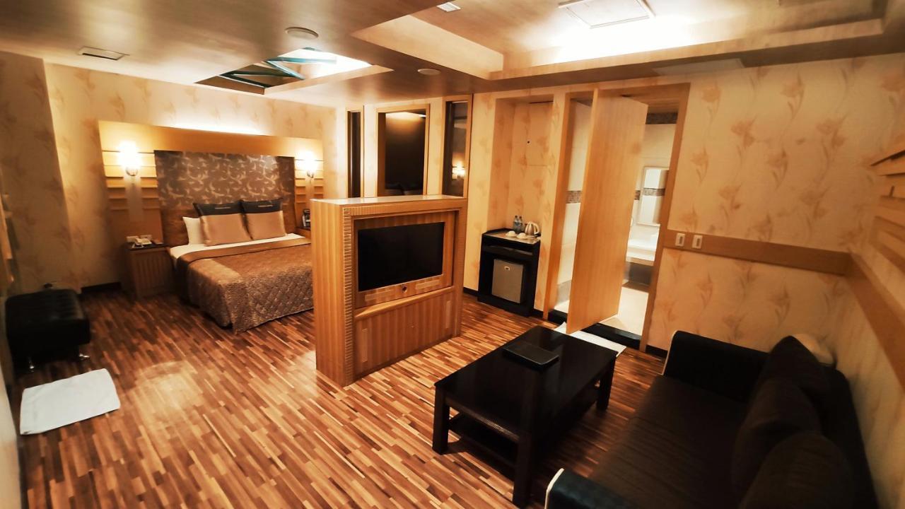 Giyoche Motel Wanli Buitenkant foto